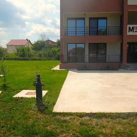 M13 Apartments Năvodari Exteriör bild